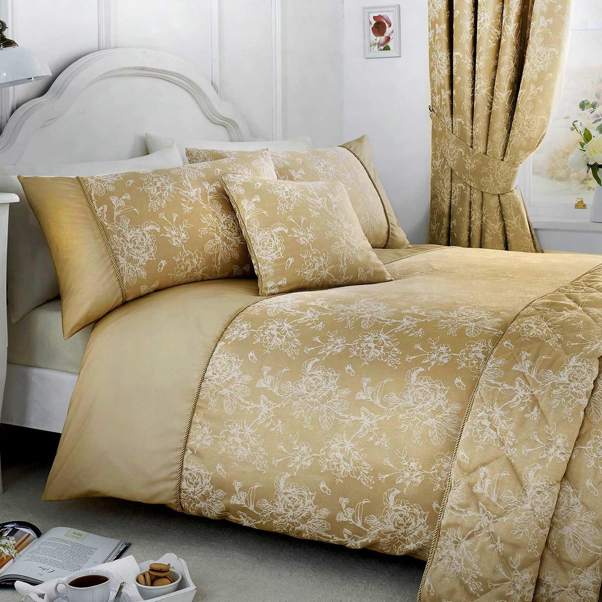 Jasmine Jacquard Duvet Cover Set