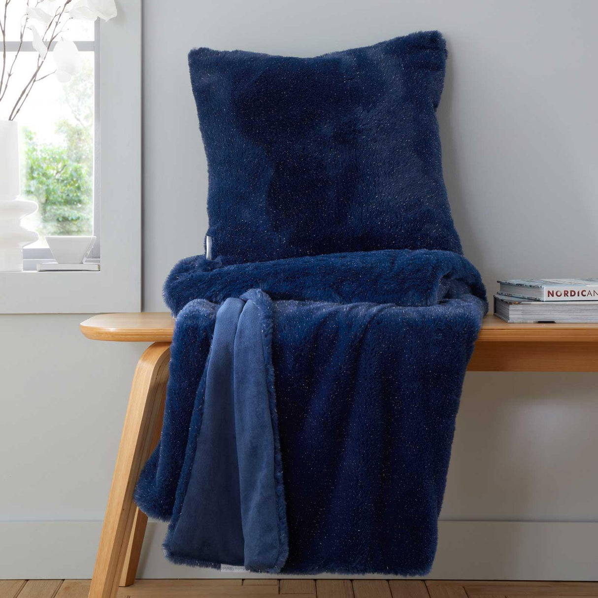 Glamour Fur Cushion Navy