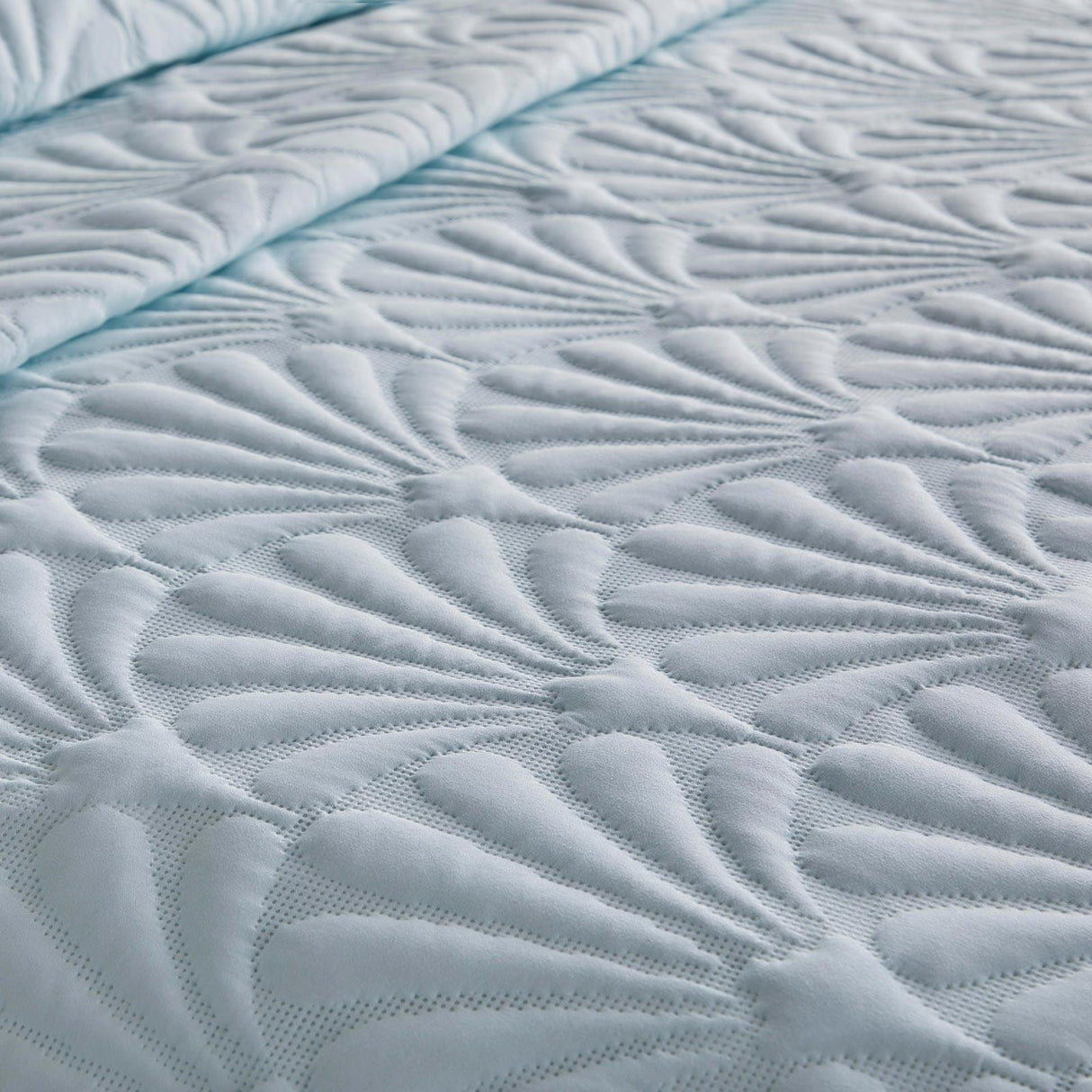 Cavali Bedspread 200cm x 230cm