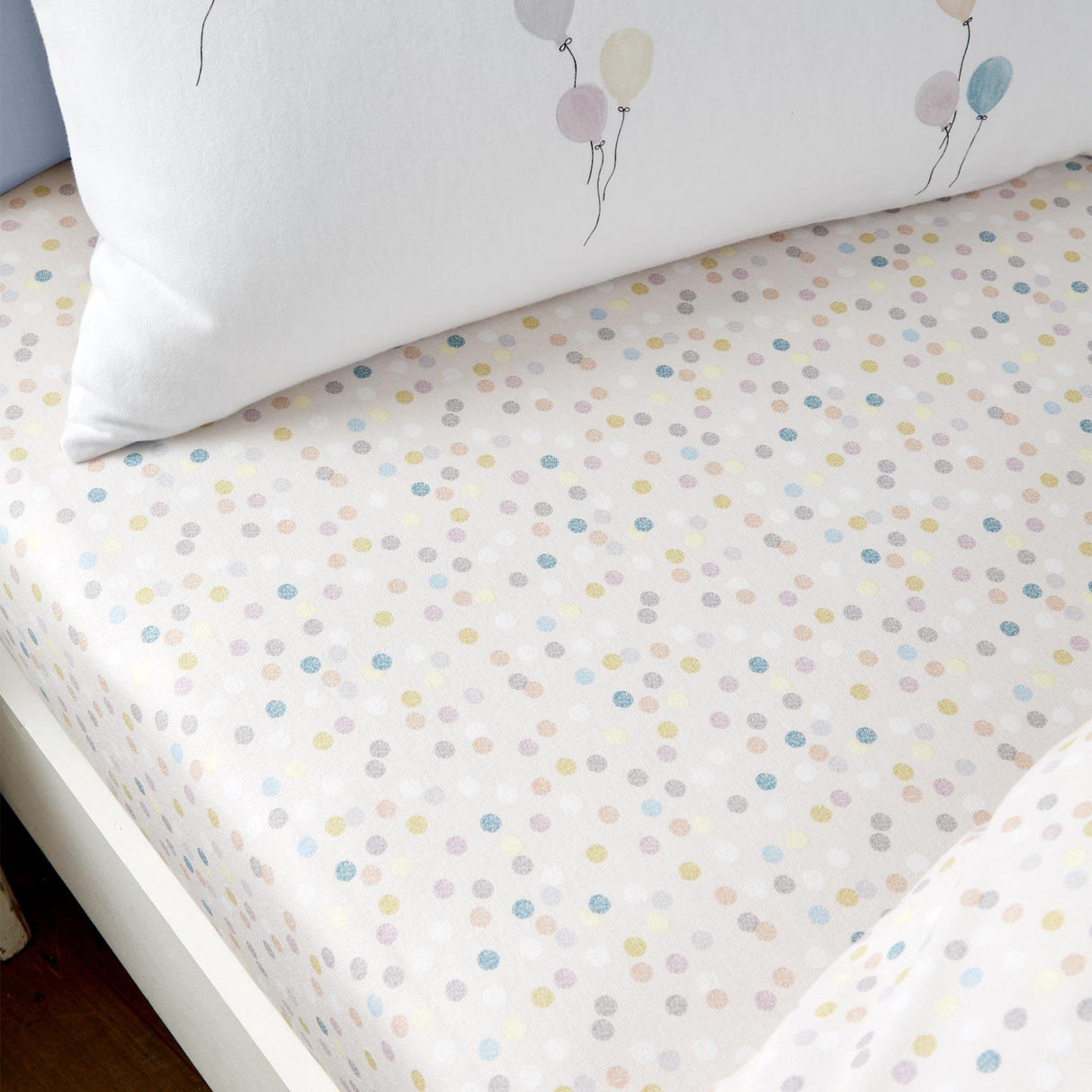 Brushed Balloons Spot Fitted Sheet