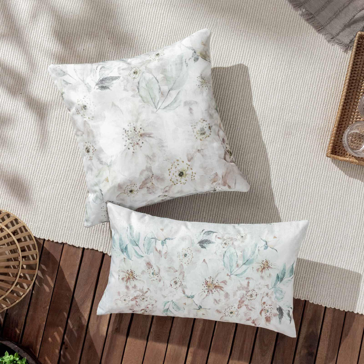 Canina Outdoor Floral Cushion Cover