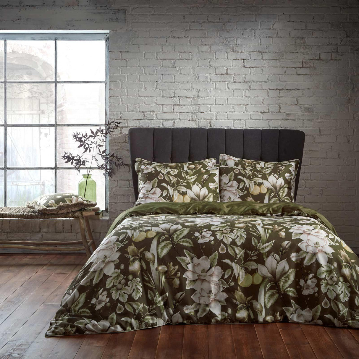 Lavish Floral Duvet Cover Set Double