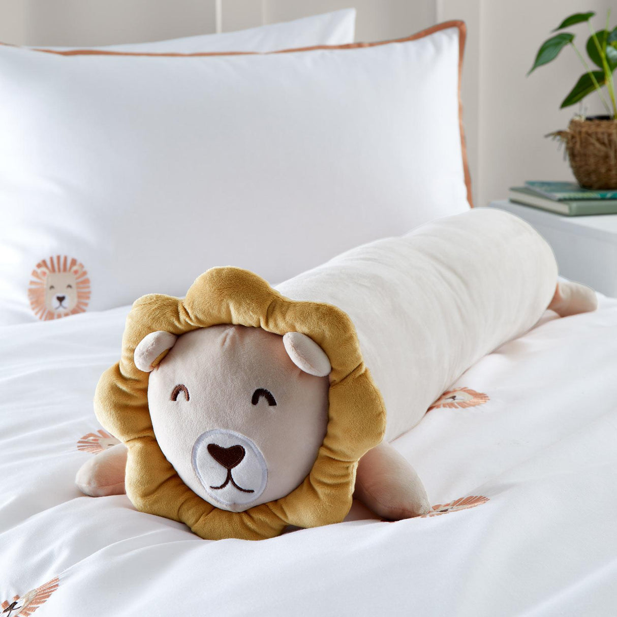 Cuddle Friends Lion 3D Cushion