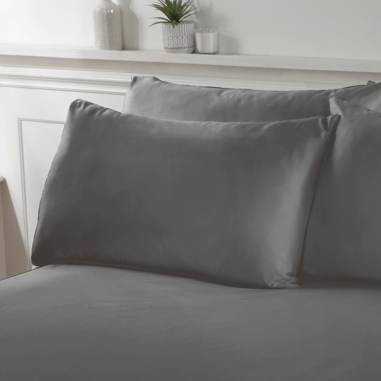 So Soft Microfibre Fitted Sheet Charcoal