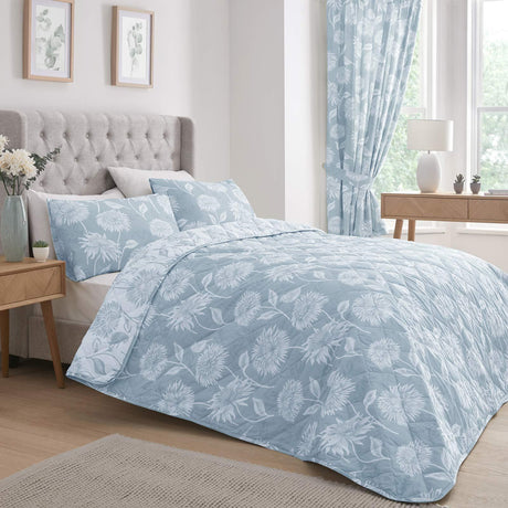 Chrysanthemum Quilted Bedspread Blue