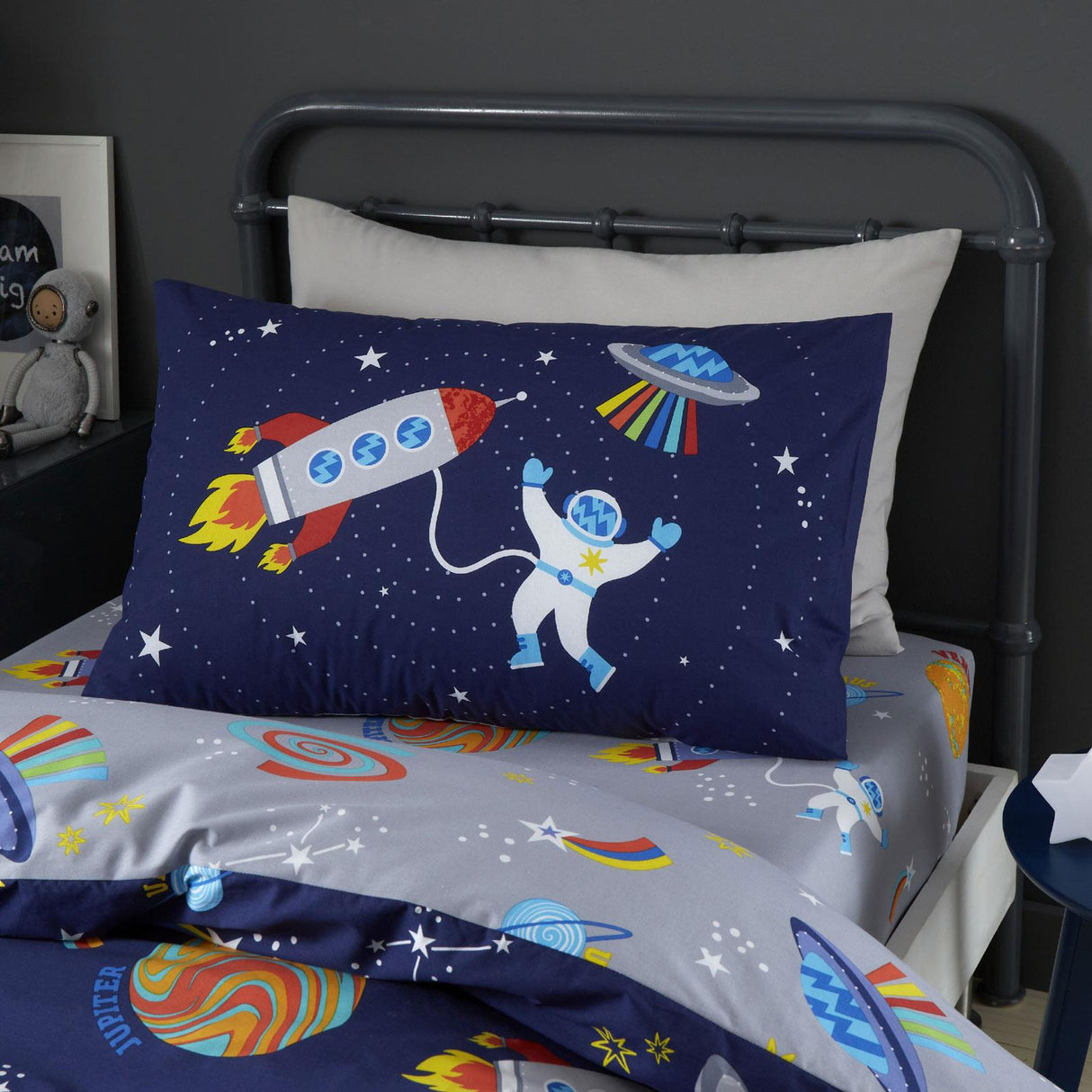 Lost in Space Duvet Cover Set