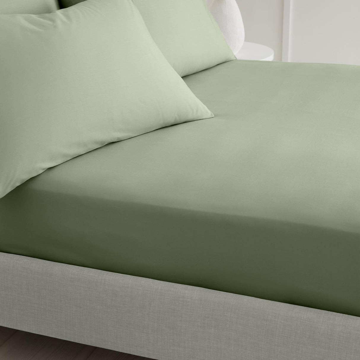 200TC Cotton Percale Fitted Sheet Sage