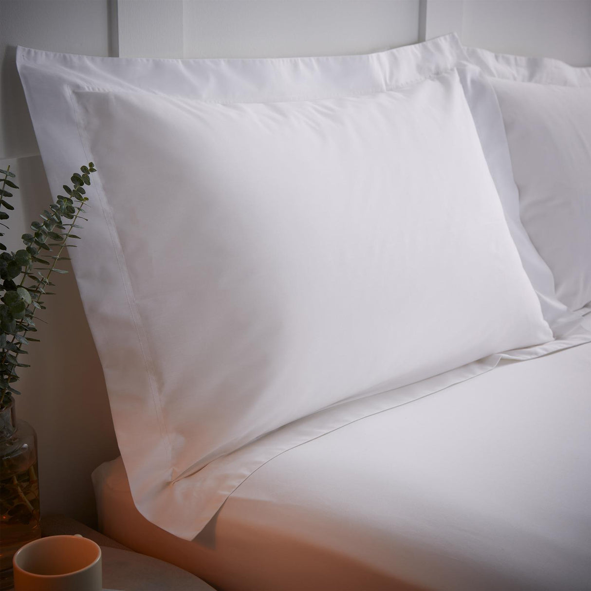 Temperature Controlling TENCEL™ Oxford Pillowcase White