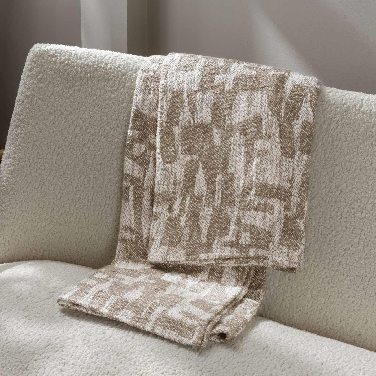 Ola Throw Taupe