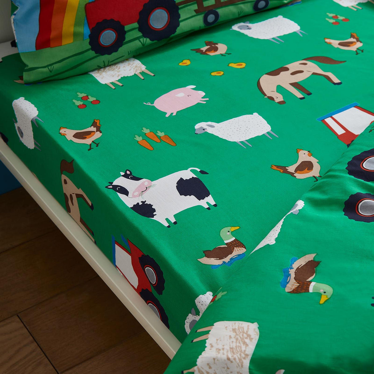 Farmyard Animals Fitted Sheet