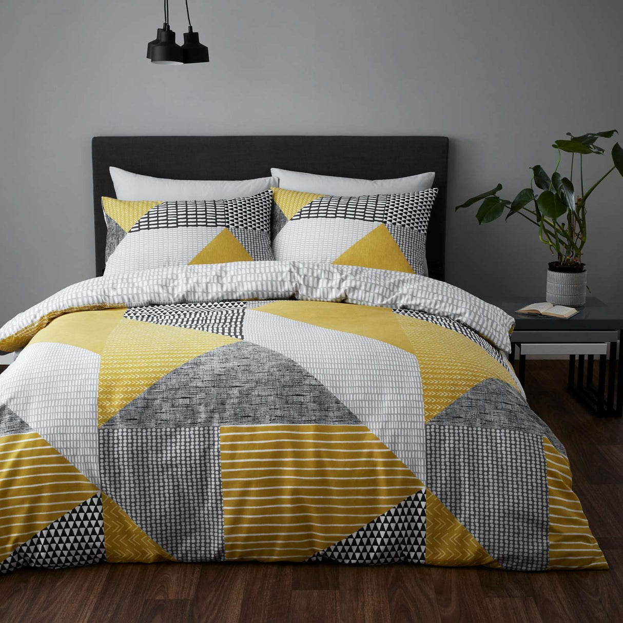 Larsson Geo Duvet Cover Set Ochre