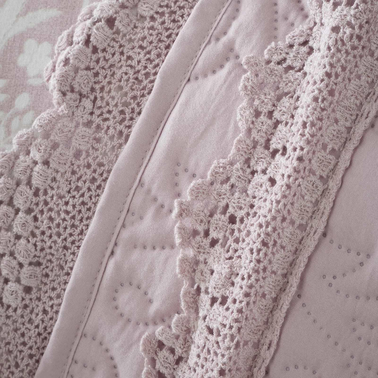 Bridgerton Silhouette Lace Bedspread