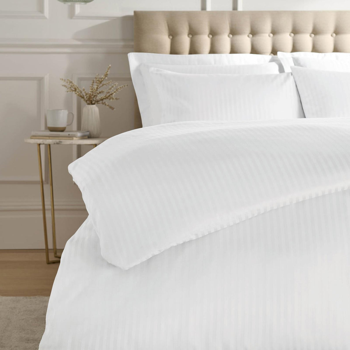 300TC Satin Stripe Duvet Cover Set White