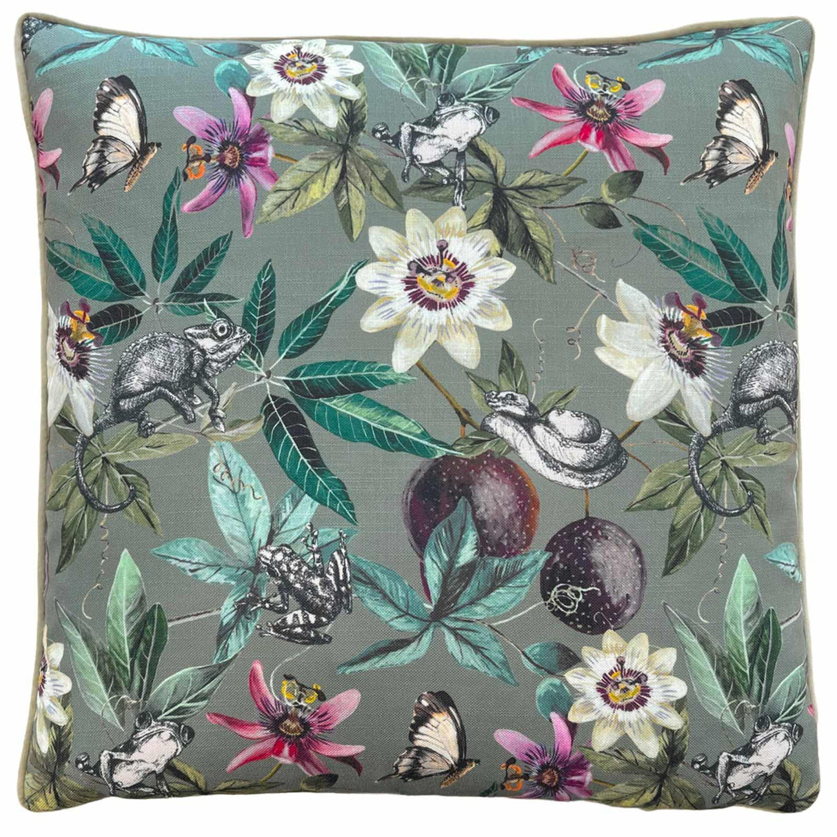 Wild Passion Creatures Cushion Cover 20" x 20" (50cm x 50cm)