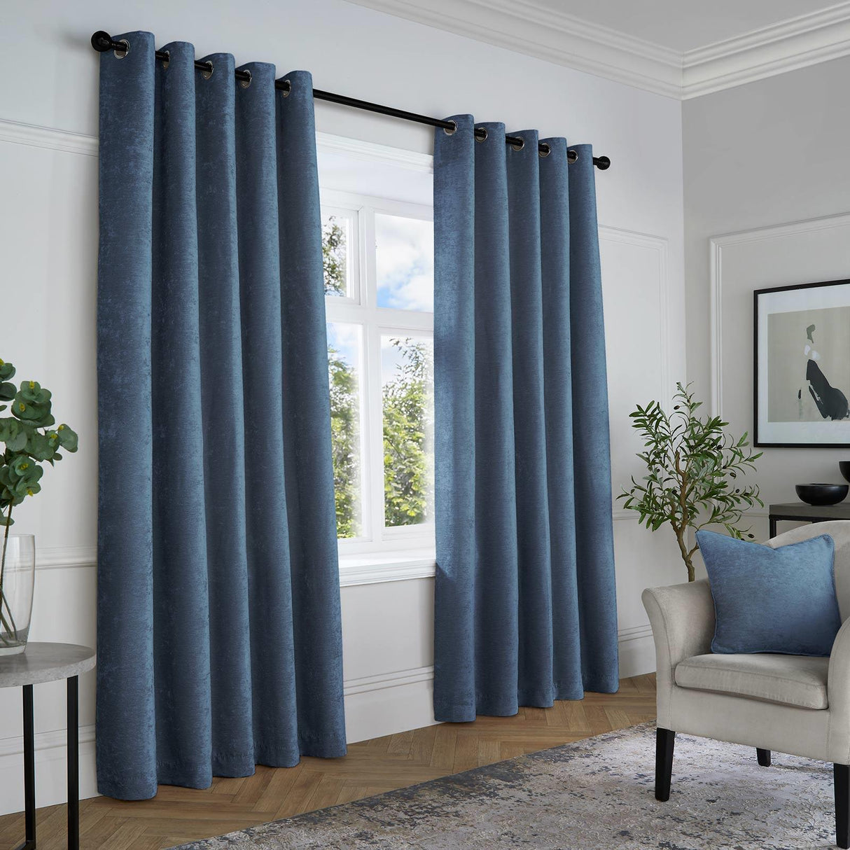 Textured Chenille Lined Eyelet Curtains