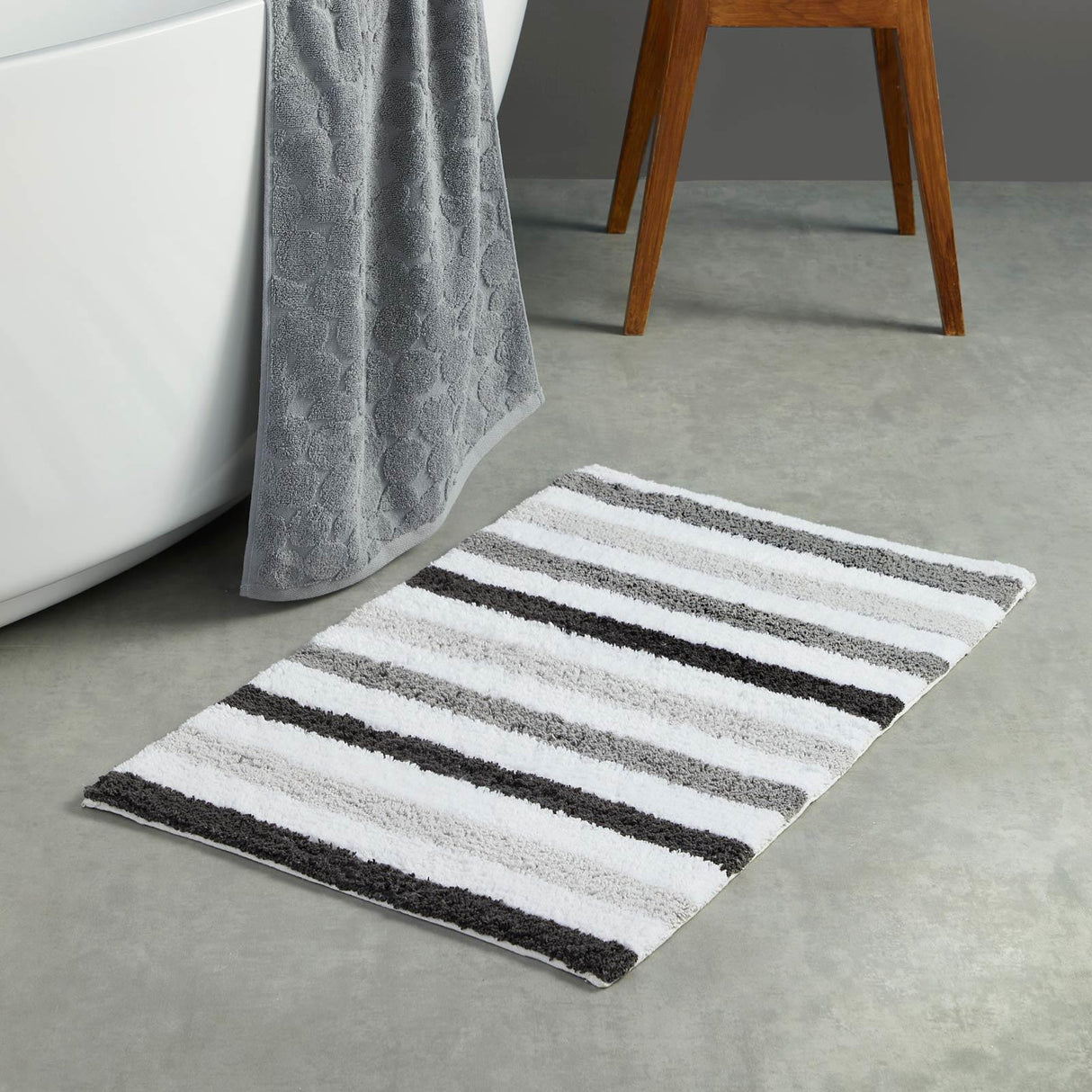 Carlson Stripe Bath Mat Grey