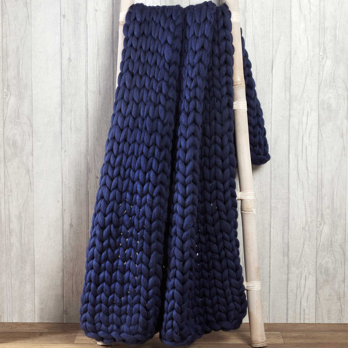 Cable Knit Throw Navy