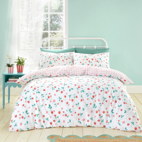 Strawberry Garden Duvet Cover Set