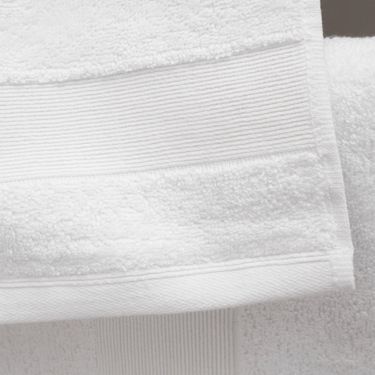 Antibacterial Face Cloth Pair White Towels Catherine Lansfield   