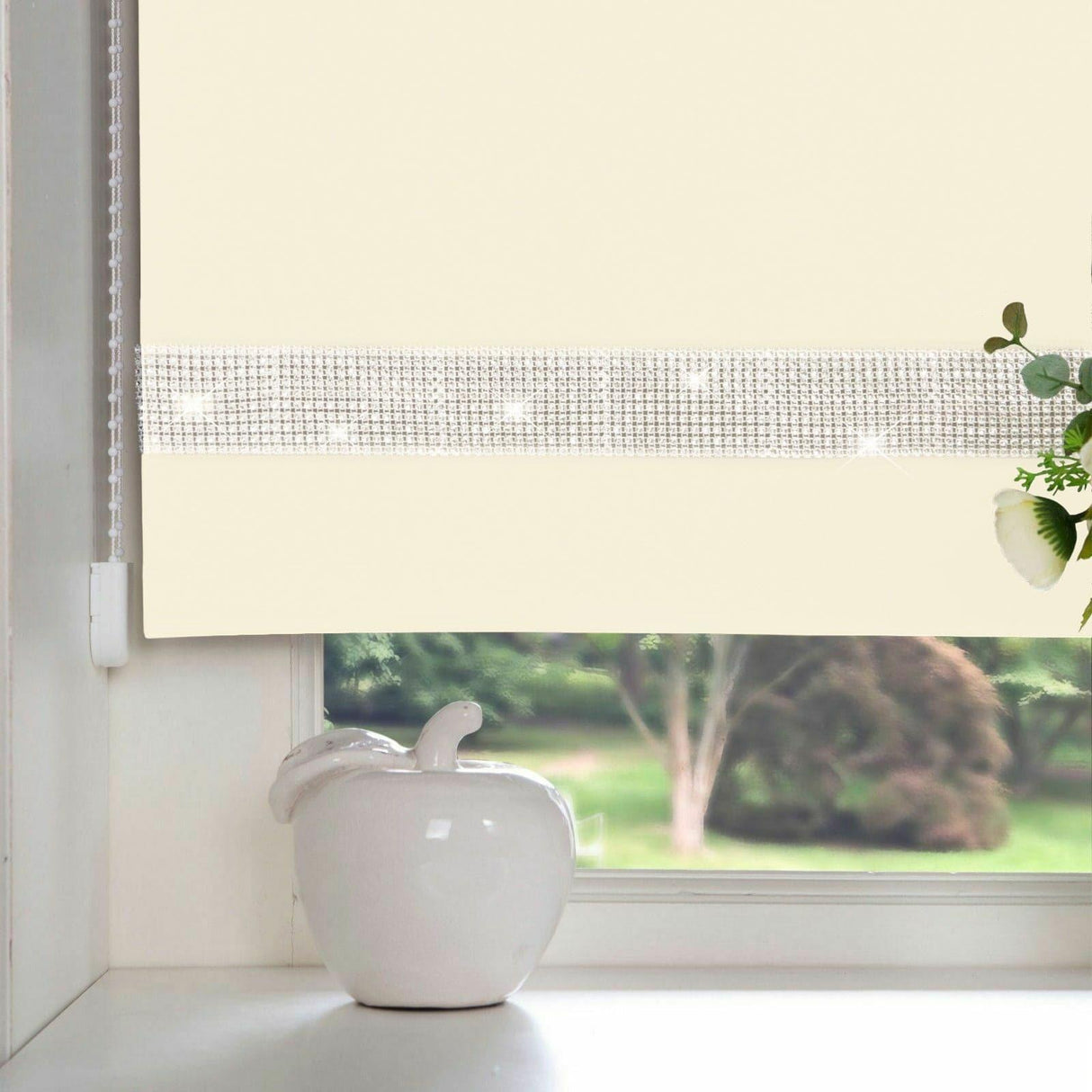 Diamante Thermal Blackout Roller Blind Cream Roller Blind Alan Symonds 60cm width x 165cm drop  